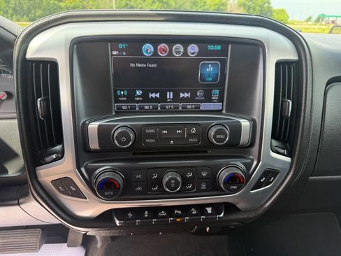 Used 2019 GMC Sierra 3500 SLT w/ Duramax Plus Package AWD/4WD image 24
