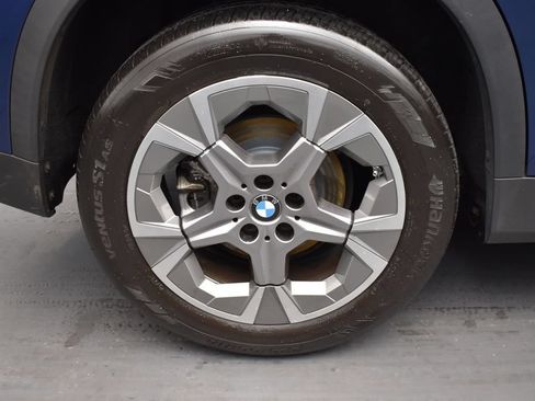 Used 2023 BMW X1 xDrive28i AWD/4WD image 16