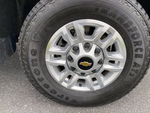 Used 2021 Chevrolet Silverado 2500 LT w/ Convenience Package AWD/4WD image 29