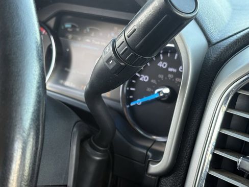 Used 2017 Ford F250 Lariat w/ Lariat Ultimate Package image 19