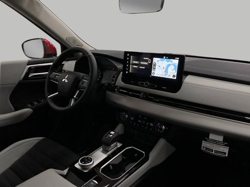 New 2026 Mitsubishi Outlander SE AWD/4WD image 19