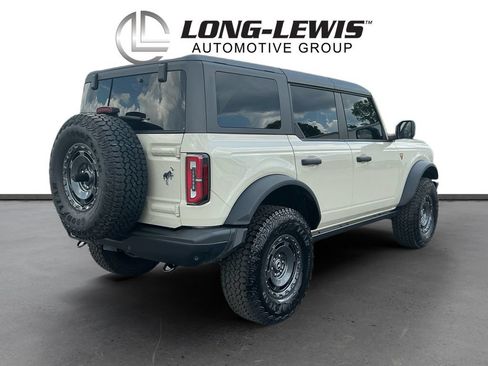 Used 2025 Ford Bronco Badlands w/ Sasquatch Package AWD/4WD image 7