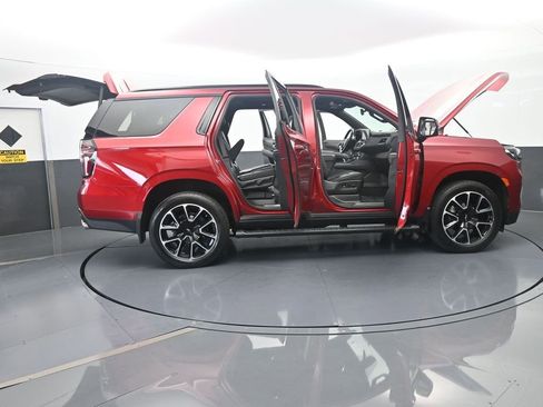 Used 2022 Chevrolet Tahoe RST w/ Sport Performance Package RWD image 87