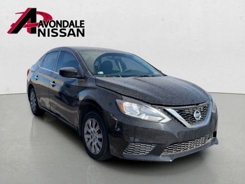 Certified 2019 Nissan Sentra S FWD image 4