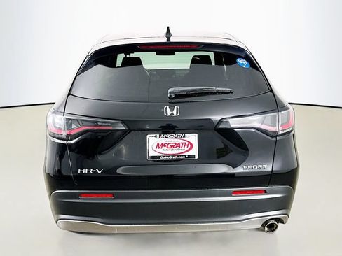 Certified 2025 Honda HR-V Sport image 17