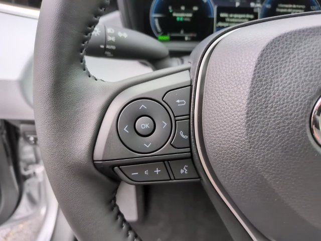 Used 2026 Toyota Corolla SE w/ SE Premium Package AWD/4WD image 15