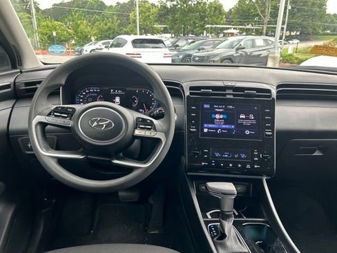 Used 2024 Hyundai Tucson SEL FWD image 8