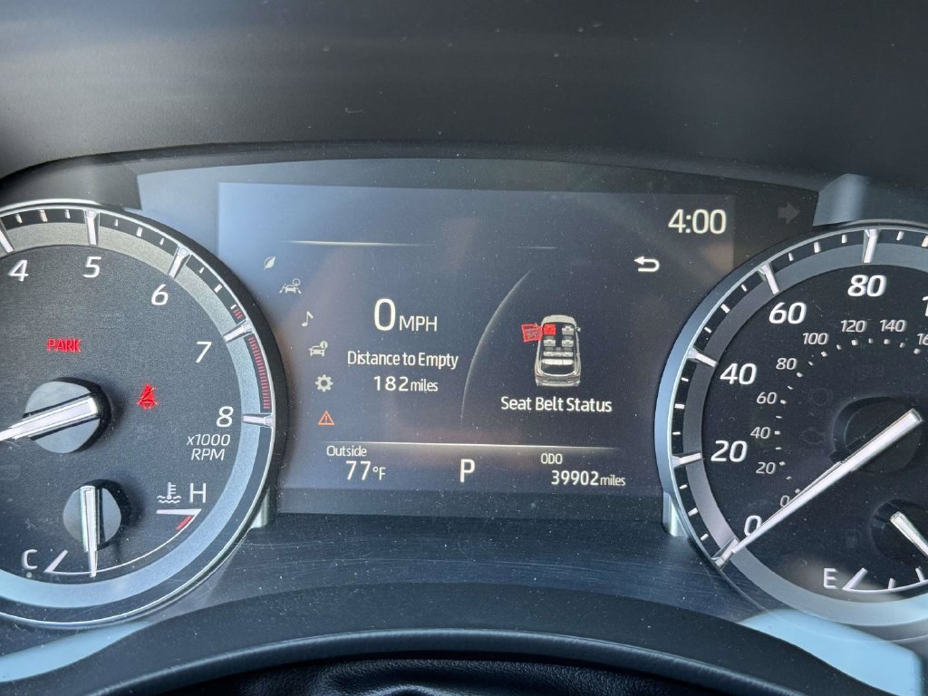 Used 2022 Toyota Highlander XSE AWD/4WD image 13