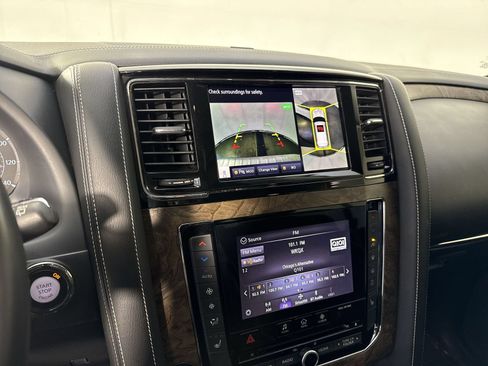 Used 2021 INFINITI QX80 Premium Select w/ All-Season Package AWD/4WD image 8