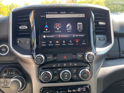 Used 2019 RAM 1500 Big Horn AWD/4WD image 25