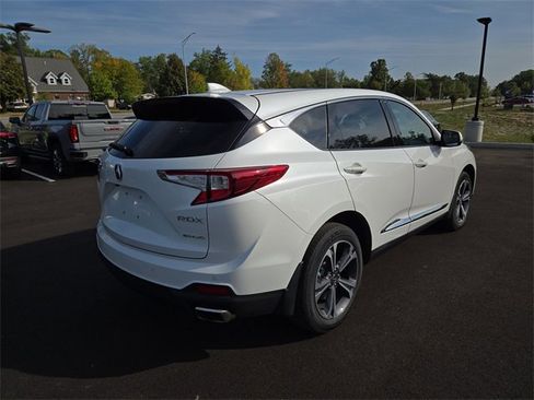 Used 2022 Acura RDX AWD w/ Advance Package image 3