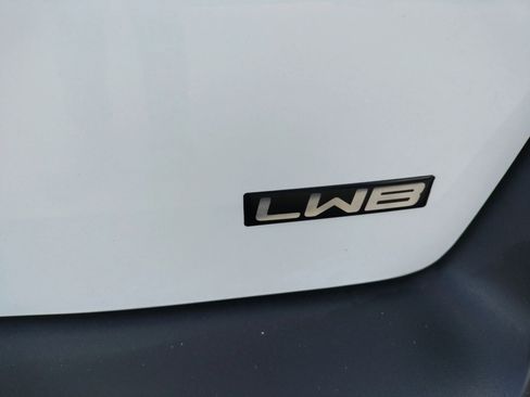 Used 2017 Ford Transit Connect XL image 5