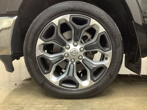 Used 2022 RAM 1500 Limited AWD/4WD image 25