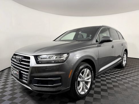 Used 2019 Audi Q7 2.0T Premium Plus w/ Premium Plus Package AWD/4WD image 2