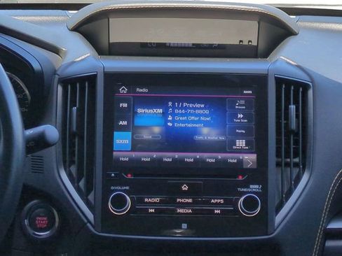 Used 2022 Subaru Crosstrek 2.5i Sport w/ Moonroof Package AWD/4WD image 18