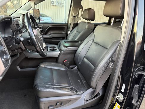 Used 2018 GMC Sierra 2500 SLT w/ Duramax Plus Package image 11