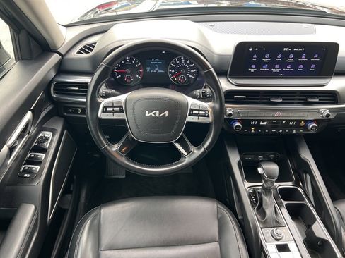 Certified 2022 Kia Telluride LX image 21