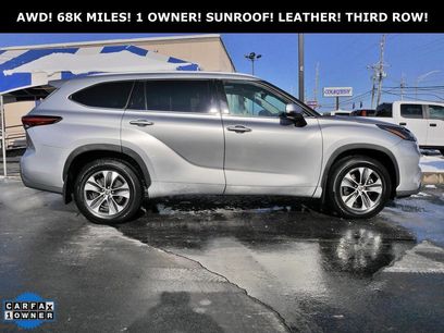 Used 2022 Toyota Highlander XLE