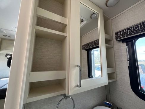 Used 2020 Mercedes-Benz Sprinter 3500 image 29