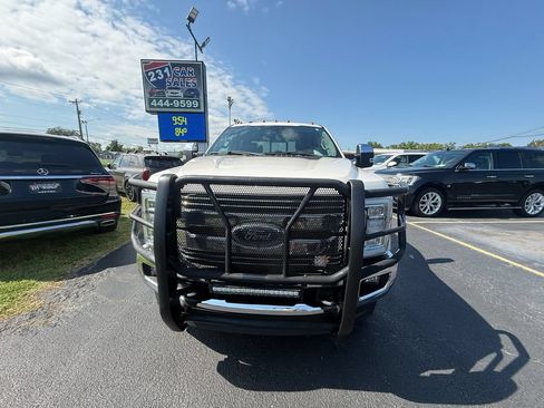 Used 2018 Ford F350 Lariat w/ Lariat Ultimate Package AWD/4WD image 10