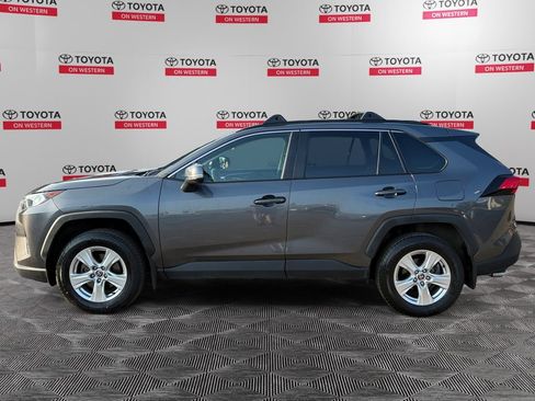 Certified 2021 Toyota RAV4 XLE w/ Convenience Package AWD/4WD image 8