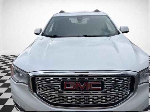 Certified 2019 GMC Acadia Denali w/ Technology Package AWD/4WD image 34