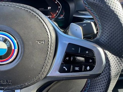 Used 2023 BMW M550i xDrive AWD/4WD image 21
