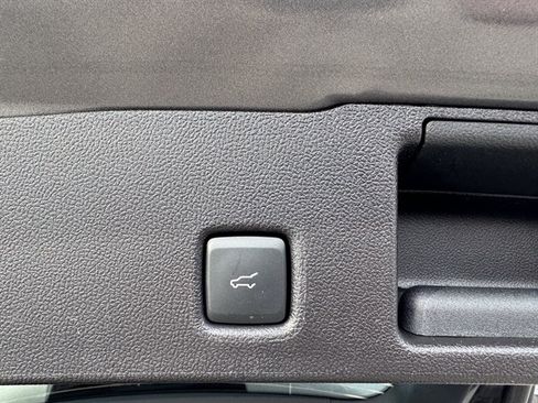 New 2026 Ford Escape SE FWD image 21