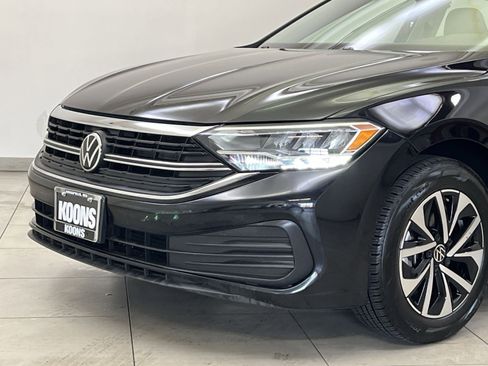 Used 2024 Volkswagen Jetta S image 27