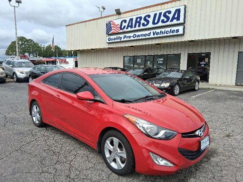 Used 2013 Hyundai Elantra image 1