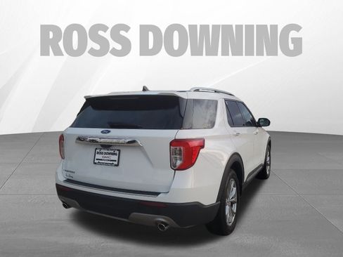 Used 2023 Ford Explorer Limited image 4