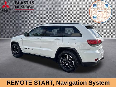 Used 2019 Jeep Grand Cherokee Trailhawk AWD/4WD image 9