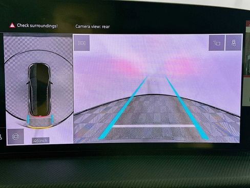 New 2025 Audi SQ5 Prestige image 15