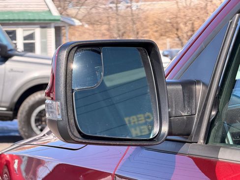 Used 2021 RAM 1500 Big Horn image 15