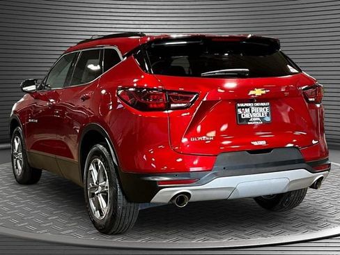 Certified 2024 Chevrolet Blazer LT w/ Convenience Package FWD image 4