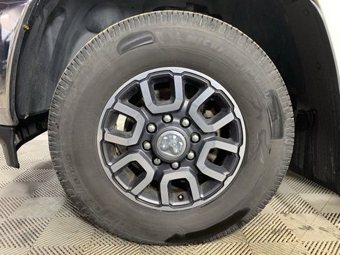 Used 2021 RAM 2500 Limited image 28