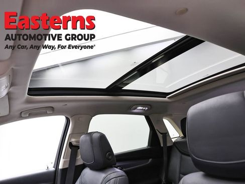 Used 2019 Cadillac XT5 Luxury image 36