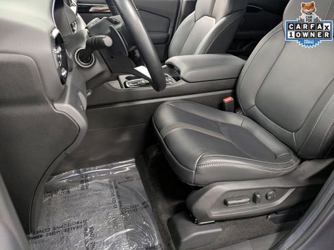 Used 2025 Honda Pilot EX-L image 12