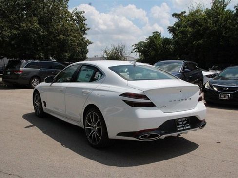 New 2026 Genesis G70 2.5T image 6