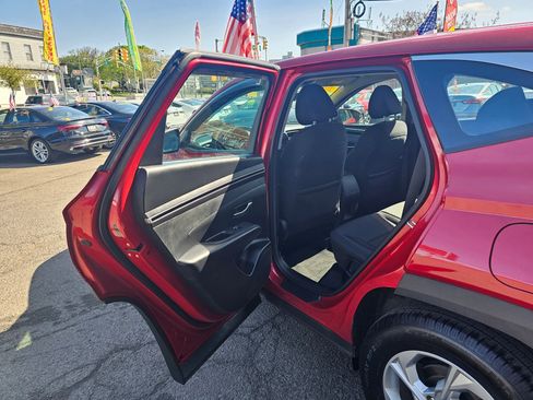 Used 2022 Hyundai Tucson SE FWD image 10