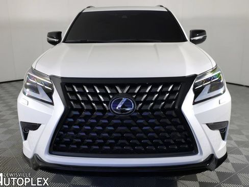 Used 2023 Lexus GX 460 Premium w/ Premium Package AWD/4WD image 2