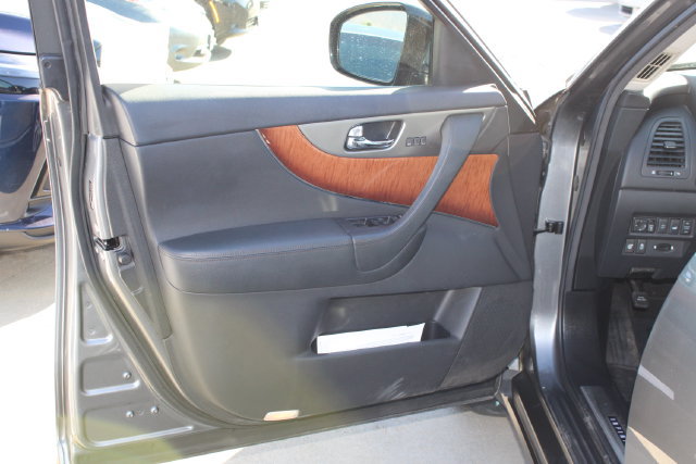 Used 2015 INFINITI QX70 2WD w/ Premium Package image 11