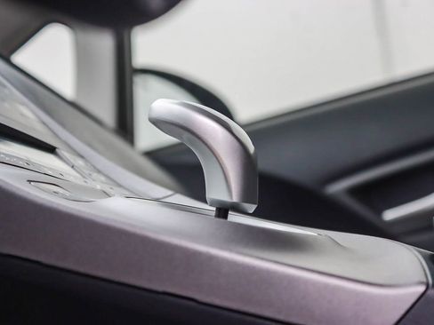 Used 2015 Toyota Prius Four image 48