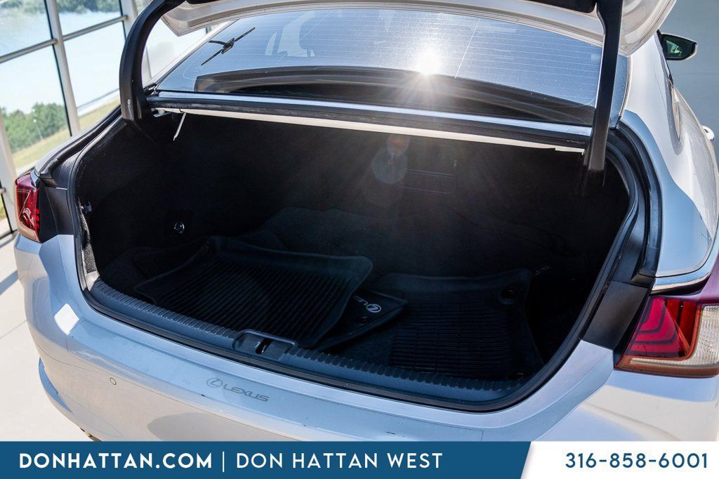 Used 2019 Lexus ES 350 w/ Premium Package FWD image 34