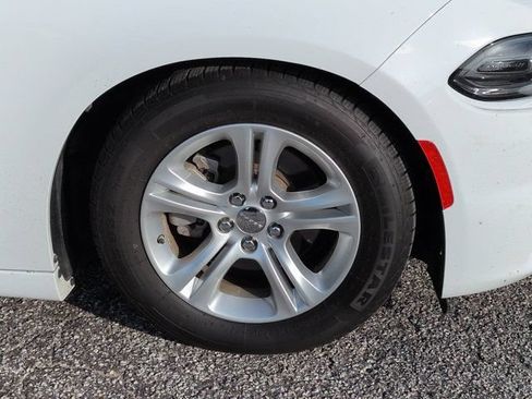 Used 2023 Dodge Charger SXT RWD image 10