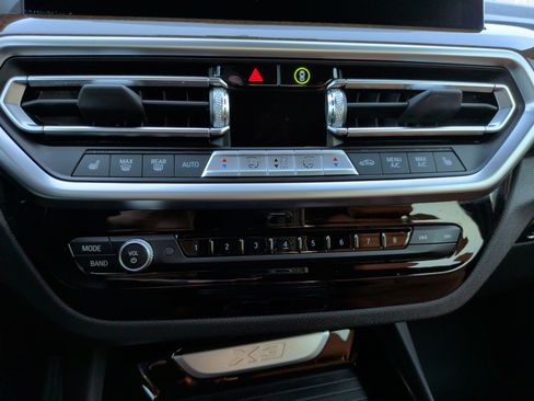 Certified 2023 BMW X3 xDrive30i w/ Premium Package image 19