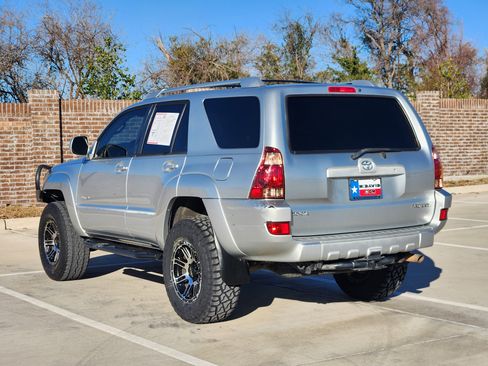 Used 2004 Toyota 4Runner Limited image 8