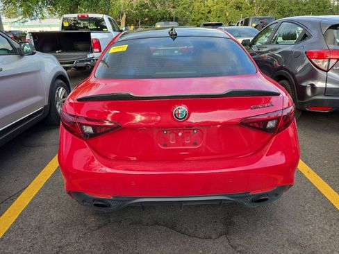 Used 2019 Alfa Romeo Giulia Ti Sport w/ Quick Order Package 22U Sport RWD image 14