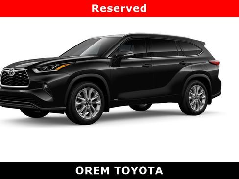 New 2026 Toyota Highlander Limited image 2