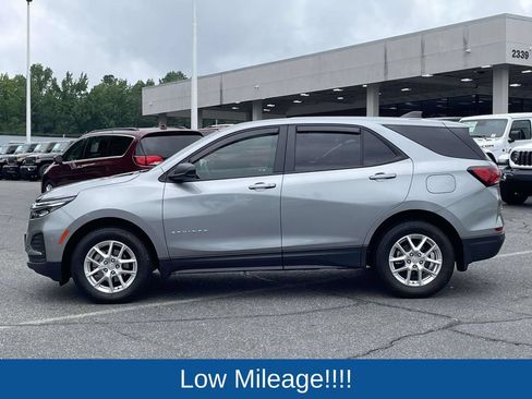 Used 2024 Chevrolet Equinox LS w/ LS Convenience Package AWD/4WD image 5
